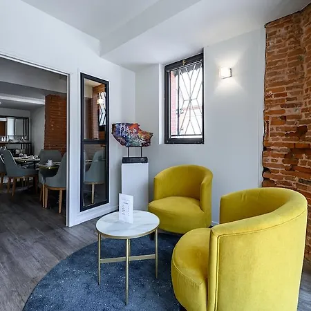 Urban Style Saint Claire Отель Тулуза