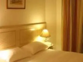Отель Urban Style Saint Claire 3*