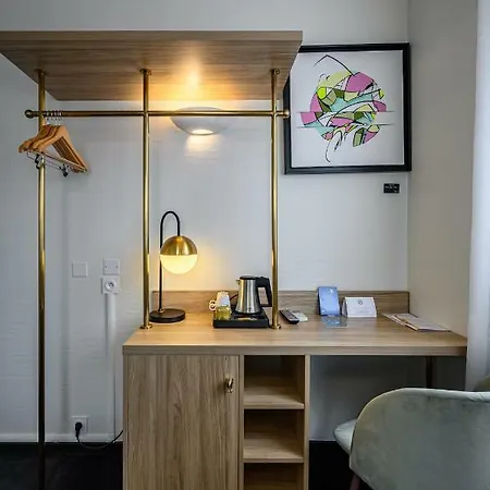 Urban Style Saint Claire 3* Тулуза