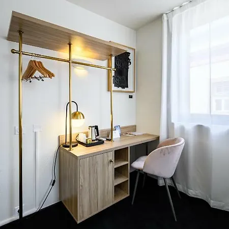 Готель Urban Style Saint Claire